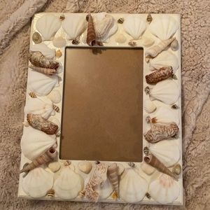 Beautiful shell frame!